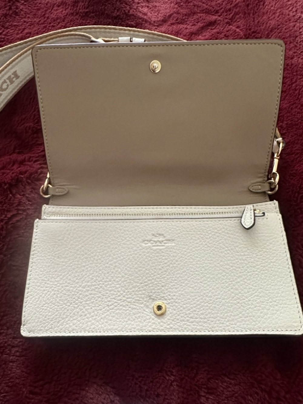 Coach Pebbled Leather Crossbody in Chalk with Gold-Tone Hardware - Picture 2 of 9